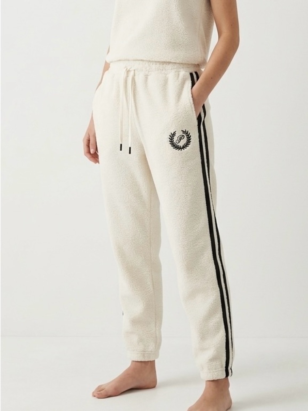 Victoria's Secret PINK Ivory Reverse Fleece Ivy Joggers L Sporty Prep Casual